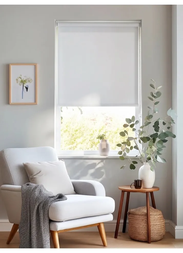 Daisy White Daylight Roller Blind