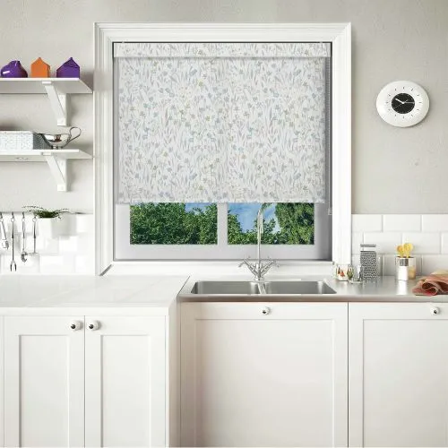 Wildling Spring Pelmet Roller Blind
