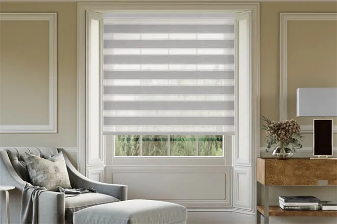 El Paso Silver Woven Blackout Day And Night Blind With Ultra Fine Voile