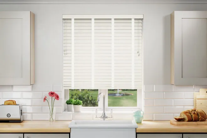 Nordic Chalk White Fine Grain - Faux Wooden Blind White Tape