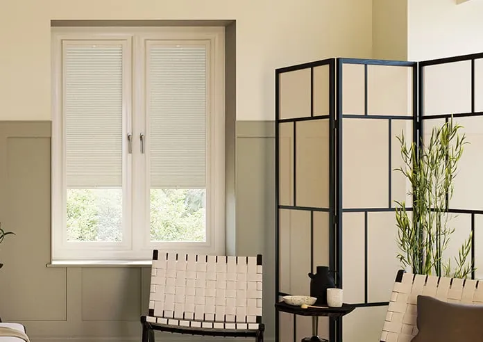 Melman (Blackout) Seashell - Perfect Fit Blind
