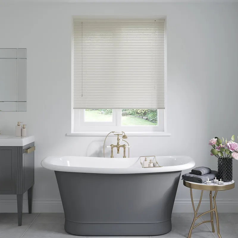 Pearl White Venetian Blinds 25mm