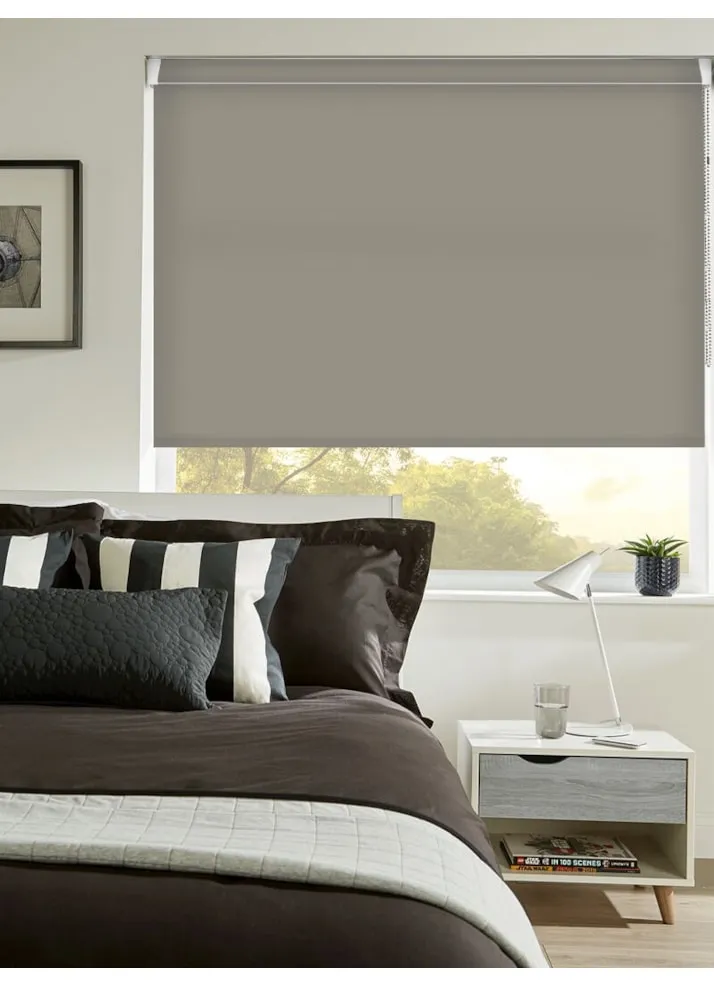 Castle Keep Daylight Grip Fit® No Drill Roller Blind