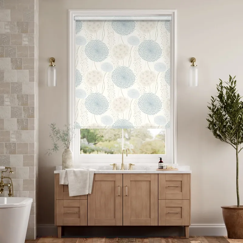 Gardenia Blush Cloud Roller Blind