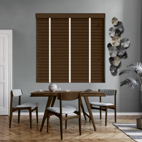 Auburn Wood Blind With Vanilla Ladder Tapes