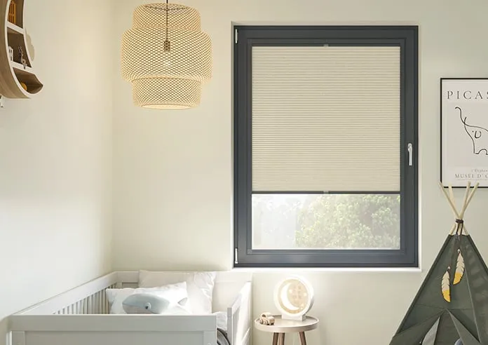 Wisps (Blackout) Varden - Perfect Fit Blind