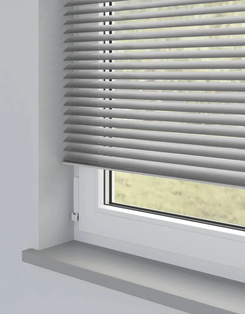 Frosted Silver Metal Venetian Blind