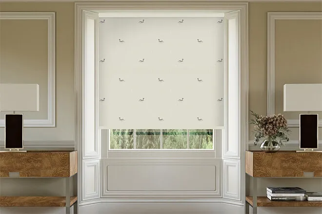 Sophie Allport Hare Linen - Designer Roller Blind