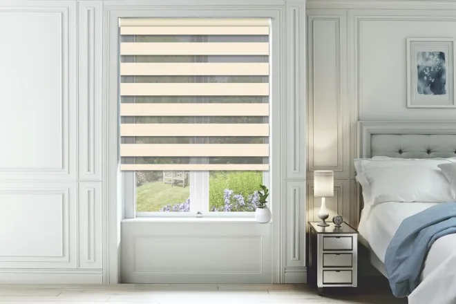 Bliss Ivory - Day And Night Blind With Box Weave Voile