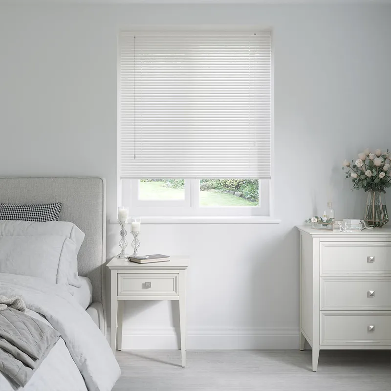 Dove White Venetian Blinds 25mm