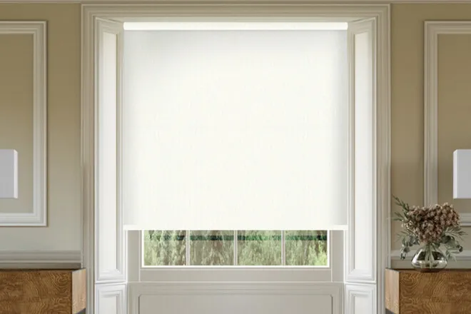 Lucy White - Shadow Pattern Roller Blind