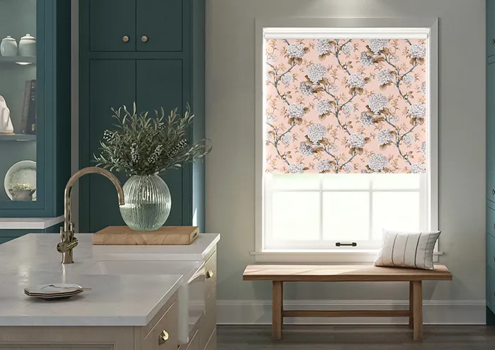 Bouquet Soft Apricot - Roller Blind
