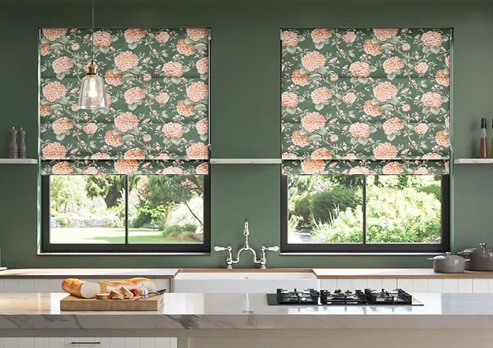 Bouquet Velvet Springwood - Roman Blind