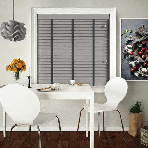 Pavillion Wood Blind With Dusk Ladder Tapes