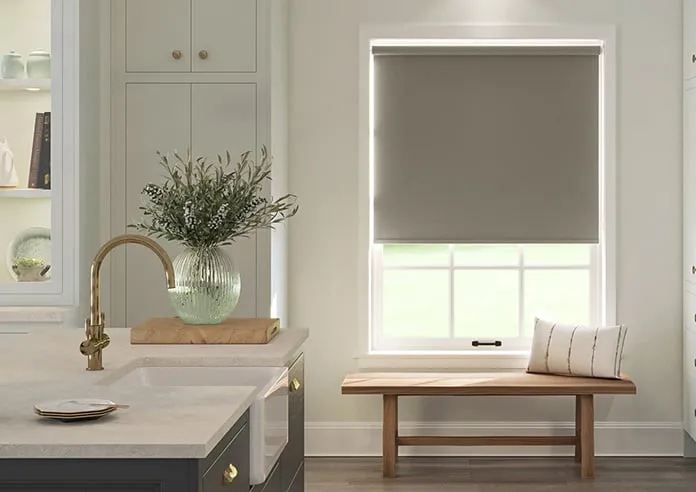 Trinity (Fr Blackout) Ursine - Roller Blind
