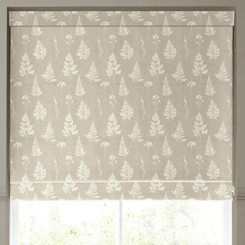 Emily Bond Tynesfield Made To Measure Roman Blind Linen