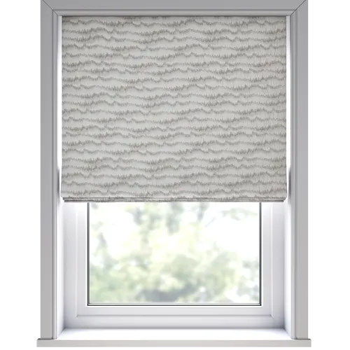 Nomad Platinum Deluxe Roman Blinds
