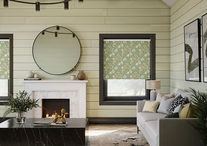 Longmoor Spring Green - Roller Blind
