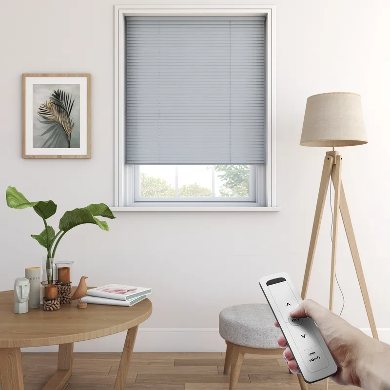 0306 Flint Electric Venetian Blinds