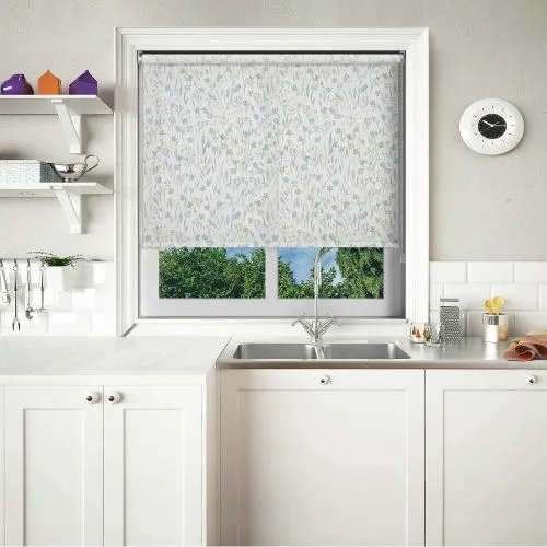 Wildling Spring Roller Blind