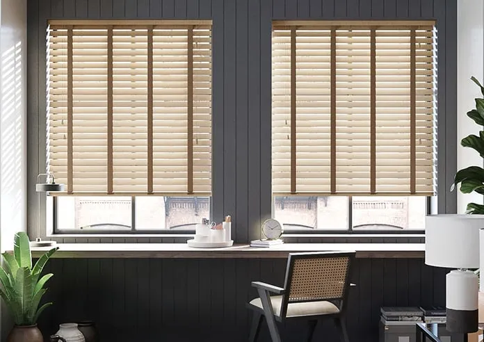 Ecowood Deluxe Provincial Fine Grain - Motorised Venetian Blind