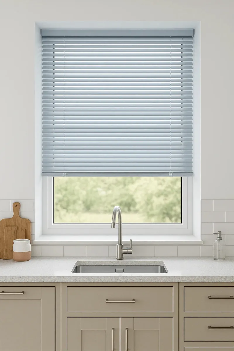 Glacier Metal Venetian Blind - 25mm