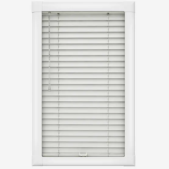 Precies Polar Wooden Venetian Blind
