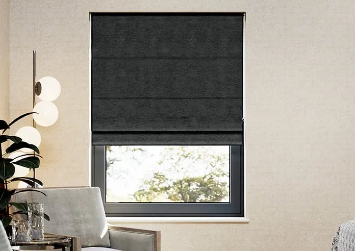 Maurice Black - Roman Blind