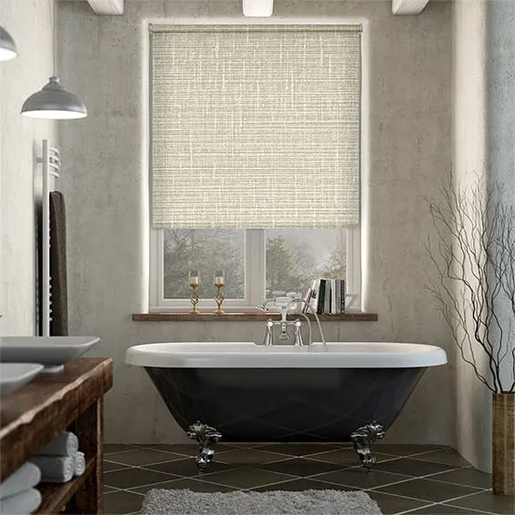 Amazon Blackout Vanilla Roller Blind