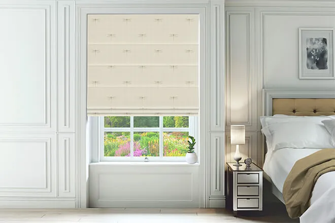 Sophie Allport Vector Dragonfly Neutral Gold/linen - Designer Roman Blind